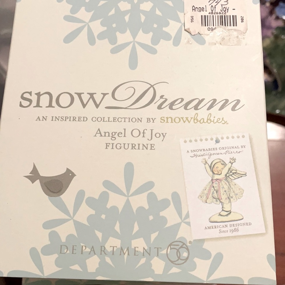 Snowbabies figurine LOT of 4